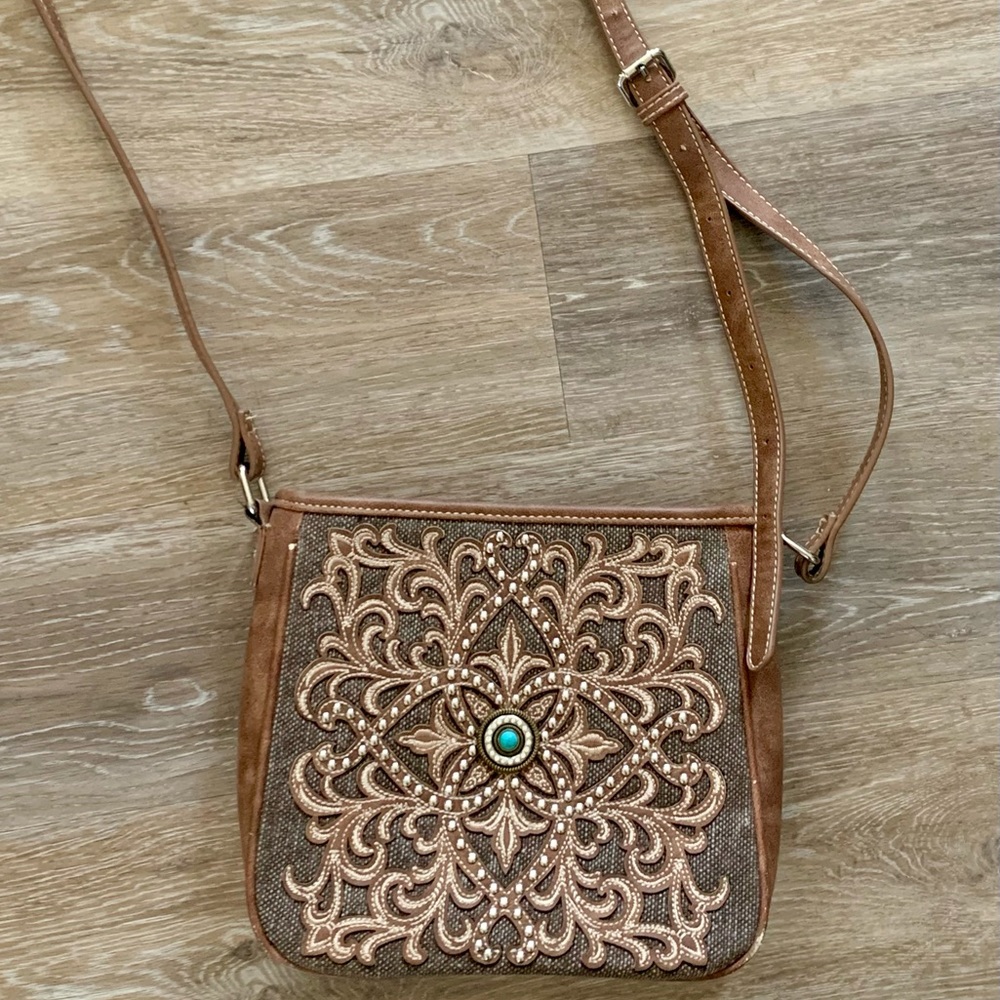 Montana West crossbody handbag.